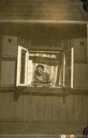 Kobieta w oknie;  *Woman in a window  **7279<br />