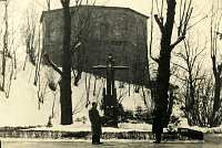  Wilno- Pomnik Nieznanego Żołnierza ; *Vilnius – The Monument of the Unknown Soldiers<br />Dofinansowano ze srodków Ministerstwa Kultury i Dziedzictwa Narodowego i Starostwa Powiatowego w Bialymstoku.<br />