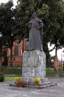 Pomnik Jana III Sobieskiego w Płonce Kościelnej zbudowany w 1983 roku staraniem ks. kanonika Władysława Grodzkiego. 2011. Zbiory własne