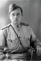 Młodszy oficer Armii Czerwonej. Ok. 1944 rok. 
A Red Army senior leutenant. Circa 1944.