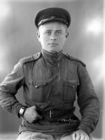   Żołnierz Armii Czerwonej z zegarkiem. 1944 rok, Red Army soldier wearing a watch, 1944