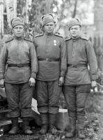  Trzech żołnierzyArmii Czerwonej. 1944 rok, Three Red Army soldiers, 1944