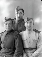  Trzech czerwonoarmistów. 1944 rok, three Red Army soldiers, 1944