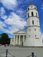 <p>Katedra w Wilnie po renowacji z okazji Milenium. Alicja Mażutowa, Mirosław Urbanowicz z Podbrodzia, 2014- 07</p>
