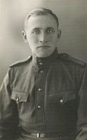 <p>Podoficer Armii Czerwonej ; A non-commissioned officer of The Red Army</p>
