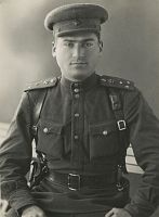 <p>Oficer Armii Czerwonej ; The Red Army officer</p>
