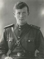<p>Oficer Armii Czerwonej ; The Red Army officer</p>

