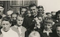 <p>Pożegnanie ks. Mieczysława Lewszyka ; The leave of Meczyslaw Lewszyk - a priest</p>
