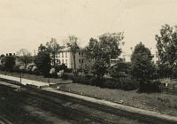<p>Widok węzła kolejowego w Łapach ; A view of the railway junction in<br />
Łapy</p>

