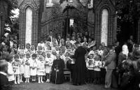 I Komunia w Uhowie. Ok. 1942 rok *Communion in Uhowo. Ca. 1942