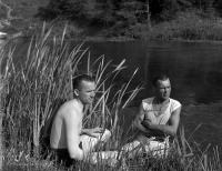 Kąpiel w rzece Żejmiana. Ok. 1930 rok.  *Żejmiana swimming in  river ca 1930