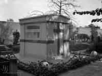 Cmentarz Janowski we Lwowie. Ok. 1935 rok. *Janowski Cemetery in Lviv. Ca  1935