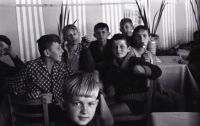  Chłopcy w stołówce-1 ; *The boys in the canteen-1<br />Dofinansowano ze srodków Ministerstwa Kultury i Dziedzictwa Narodowego i Starostwa Powiatowego w Bialymstoku.<br />