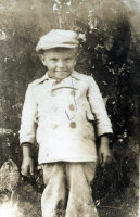  Chłopiec w czapce  ; *A boy wearing a cap<br />Dofinansowano ze srodków Ministerstwa Kultury i Dziedzictwa Narodowego i Starostwa Powiatowego w Bialymstoku.<br />