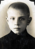  Portret chłopca  ; *A boy portrait<br />Dofinansowano ze srodków Ministerstwa Kultury i Dziedzictwa Narodowego i Starostwa Powiatowego w Bialymstoku.<br />