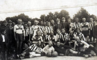  Piłkarze z Łap  ; *The football players of Łapy<br />Dofinansowano ze srodków Ministerstwa Kultury i Dziedzictwa Narodowego i Starostwa Powiatowego w Bialymstoku.<br />