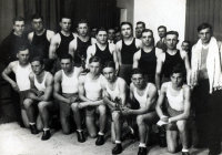  KS Broń Radom- KSZO Ostrowiec  ; *KS Broń Radom – KSZO Ostrowiec – the boxing teams<br />Dofinansowano ze srodków Ministerstwa Kultury i Dziedzictwa Narodowego i Starostwa Powiatowego w Bialymstoku.<br />