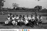 Piknik z Łapami w tle ** Picnic with Łapy in the background - k184<br />Dofinansowano ze środków Ministra Kultury i Dziedzictwa Narodowego, Starostwa Powiatowego w Białymstoku, Urzędu Miejskiego w Łapach, Gminy Sokoły<br />