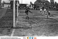 Akcja pod bramką- 1 ** In front of the goal - 1 - k306<br />Dofinansowano ze środków Ministra Kultury i Dziedzictwa Narodowego, Starostwa Powiatowego w Białymstoku, Urzędu Miejskiego w Łapach, Gminy Sokoły<br />