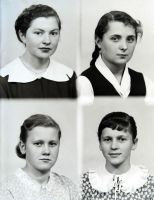  Cztery nastolatki ; Four teenage girls<br />Dofinansowano ze srodków Ministerstwa Kultury i Dziedzictwa Narodowego i Starostwa Powiatowego w Bialymstoku.<br />