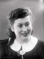   Dziewczyna z Łap. Ok. 1945 rok, girl from Łapy ca 1945