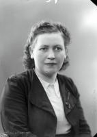   Kobieta. Ok. 1945 rok, Woman ca 1945