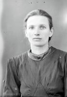   Dziewczyna z zaplecionym warkoczem. Ok. 1945 rok, girl with a plait ca 1945