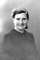   Kobieta. Ok. 1944 rok, woman ca 1944
