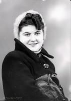   Dziewczyna z lokiem. Ok. 1945 rok, girl with a curl ca 1945
