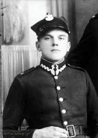 Żołnierz kopia zdjęcia sprzed 1935 roku 
A soldier – copy of the photograph from before 1935.