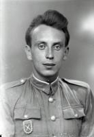   Kawaler. Ok. 1944 rok, young man ca 1944