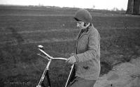 Regina Piotrowska na wycieczce rowerowej. Ok. 1935 rok *Regina Piotrowska  bike tour. Ca. 1935