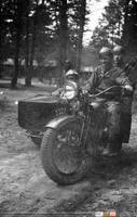 Motocykliści;  *Motorcyclists  **7288<br />