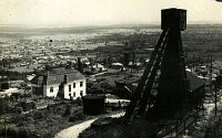  Borysław- ogólny widok na kopalnie nafty ; *Borysław – a general view of the oil mines<br />Dofinansowano ze srodków Ministerstwa Kultury i Dziedzictwa Narodowego i Starostwa Powiatowego w Bialymstoku.<br />