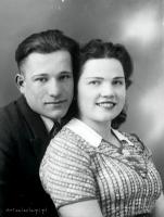  Panna z kawalerem. Ok. 1955 rok,  A maid and a bachelor. Circa 1955.