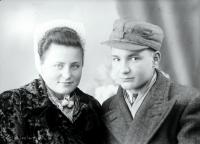   Dziewczyna i chłopak Ok. 1950 rok,  Girl and boy ca 1950