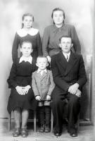   Rodzina. Ok. 1945 rok, family ca 1945