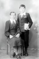   Babcia z wnukiem. Ok. 1943 rok, grandmother with grandson ca 1943