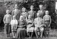   Rodzina.  Ok. 1942 rok, family ca 1942