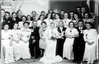 Pamiątka ślubu w Łapach Szołajdach. Ok. 1955 rok
A wedding memento in Lapy Szolajdy. Circa 1955.