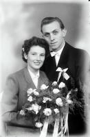 Pamiątka ślubu. Ok. 1960 rok *Wedding memento. Ca. 1960