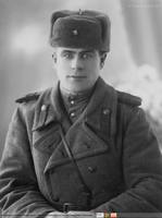 Podoficer sowiecki;  *Soviet non-commissioned officer  **4529<br />