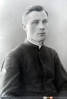 Ksiądz z Łap;  *Priest from Łapy **6880<br />