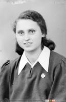 Dziewczyna z ZHP;  *Girl from the Polish Scouting and Guiding Association **7058<br />